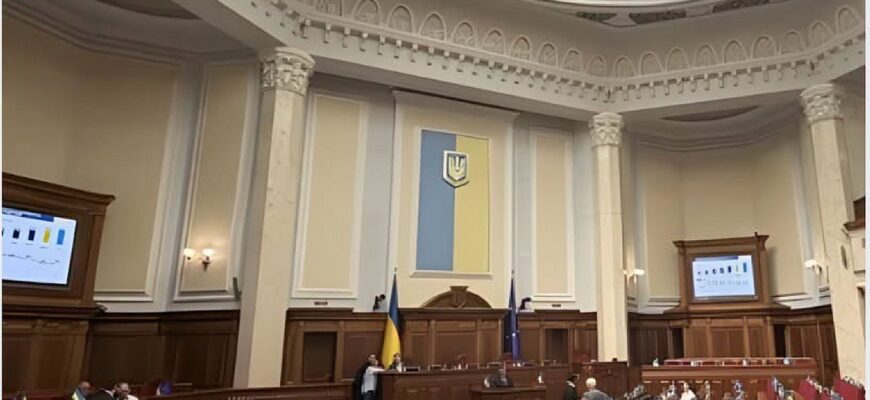 В Україні озвучили розміри мінімальних зарплат і пенсій на наступний рік