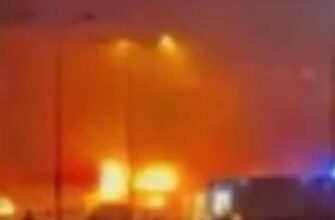 Ворог ударив по торговельному центру: є загиблі та поранені Ворог ударив по торговельному центру: є загиблі та поранені