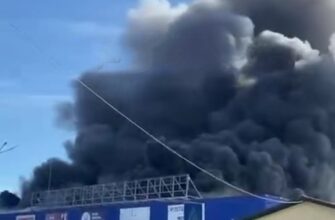 Вибухи на «Епіцентрі» в Прилуках: ворог завдав масованого удару Вибухи на «Епіцентрі» в Прилуках: ворог завдав масованого удару