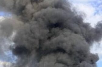 ТРЦ у Сумах знову під ударом — пожежа та руйнування, інформація про постраждалих уточнюється