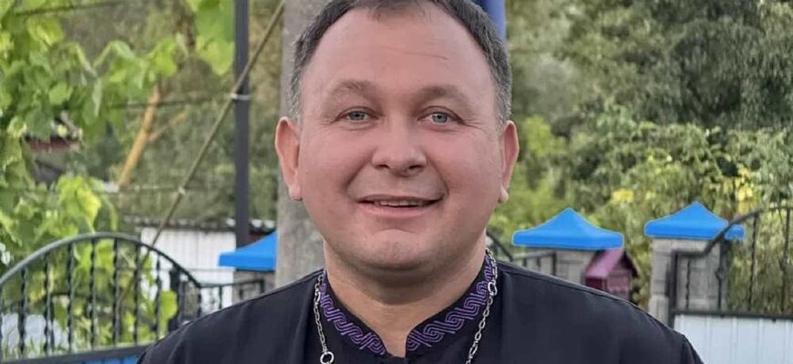 З якого боку ліжка має спати дружина — священник дав несподівану відповідь