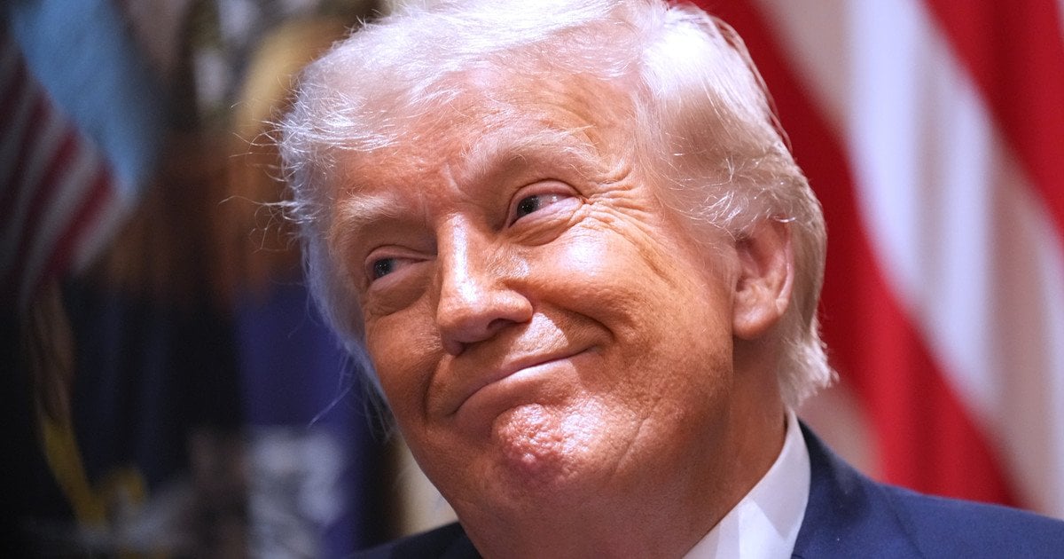 Трамп неочікувано послабив удар по Росії: підписано новий указ про санкції