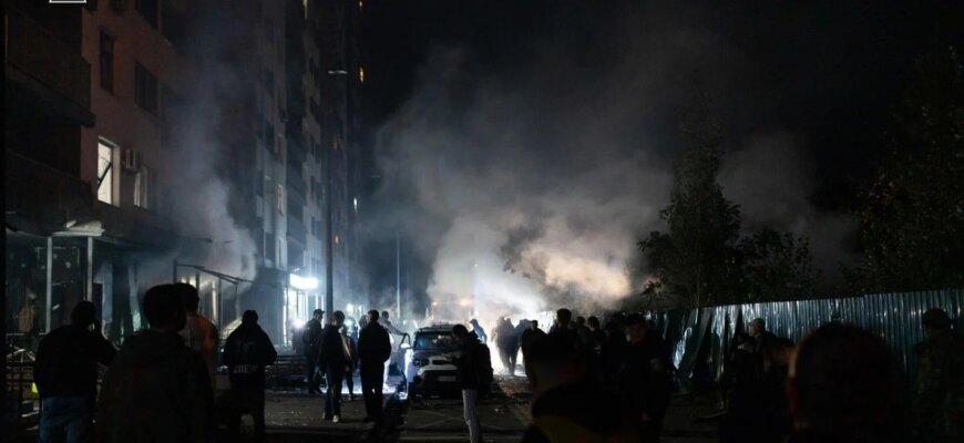У ніч на 1 жовтня окупанти вдарили по восьми областях України сотнею дронів