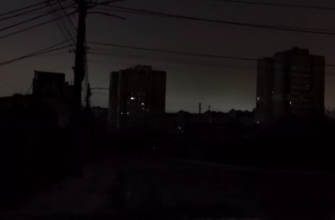 У Луцьку зникли світло й вода після атаки «Шахедів»: влада попередила містян про загрозу