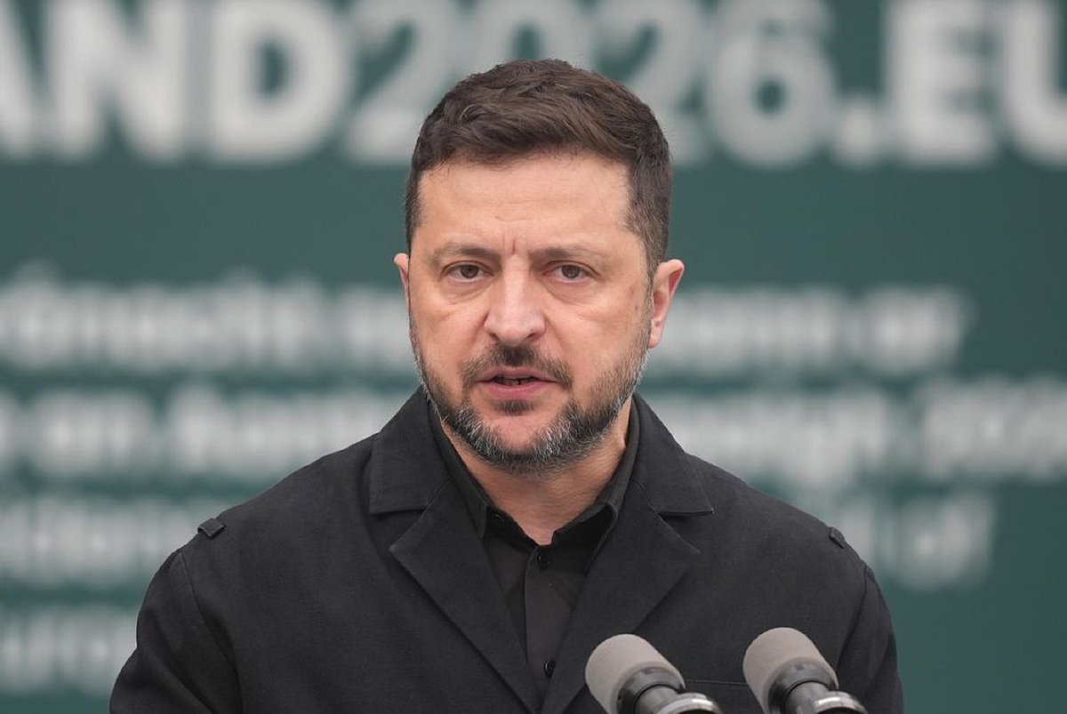 “Не грайтеся з людьми”: Зеленський різко відповів на закиди щодо затягування війни