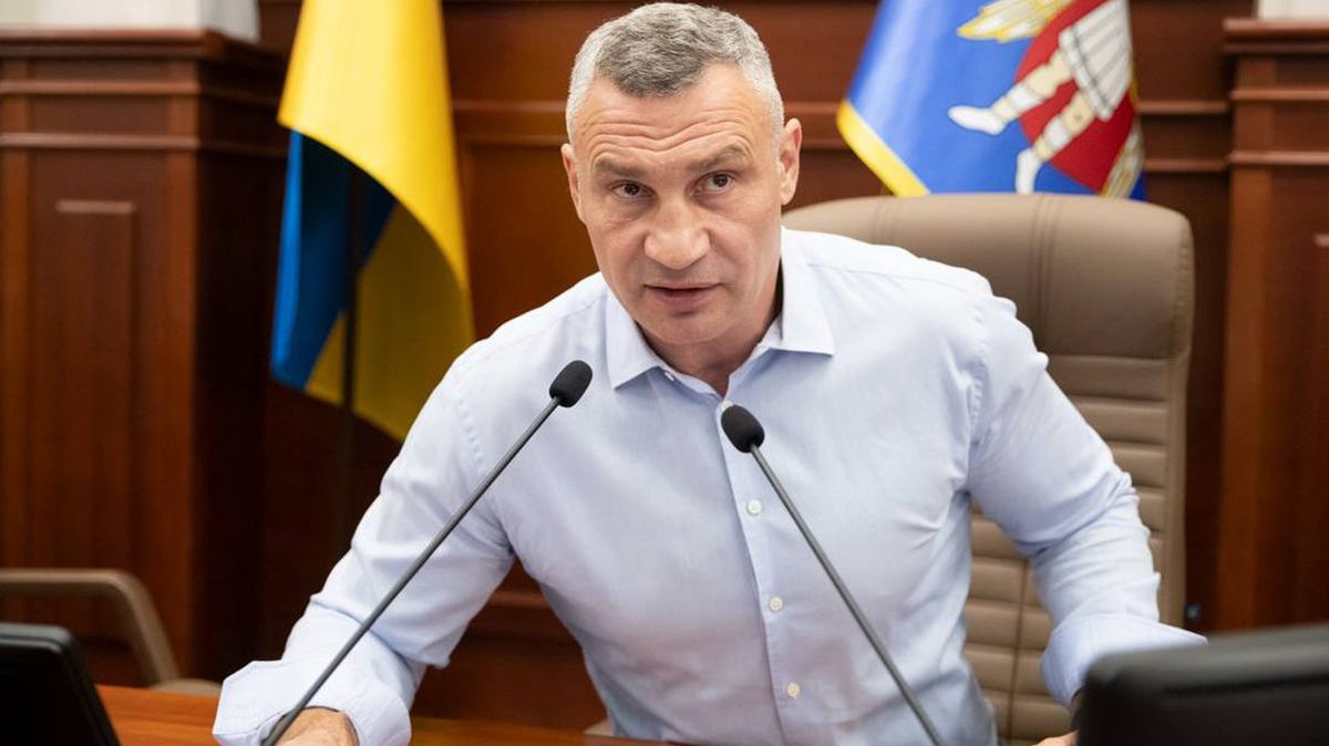 Кличко заявив про спроби усунути його з посади через ситуацію з опалювальним сезоном