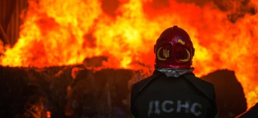 Армія рф масовано вдарила ракетами по Києву: у кількох районах спалахнули пожежі