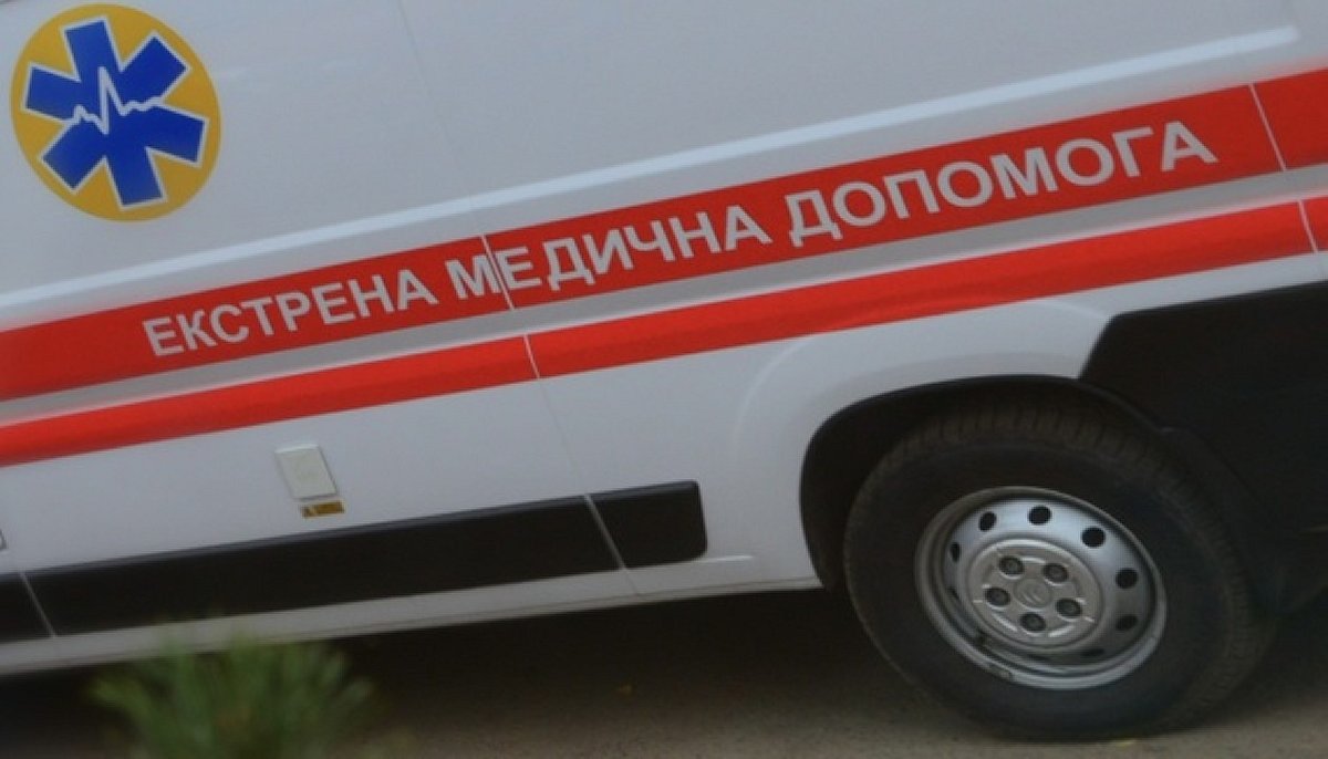 Подвійний удар по Запоріжжю: серед поранених є літній чоловік, спалахнула пожежа