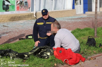Трагічний удар по центру Чернігова забрав життя юних дівчат: є поранені!