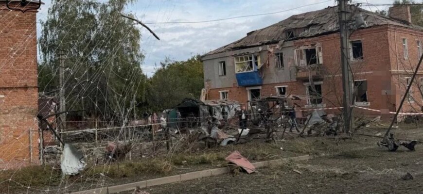 Масований наліт на Суми: шість авіабомб поцілили в житлові будинки, є тяжко поранені