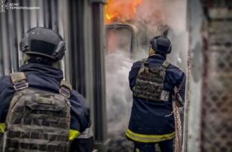 Ворожі удари по енергетиці Тернопільщини спричинили пожежі: екстрені служби ліквідують наслідки