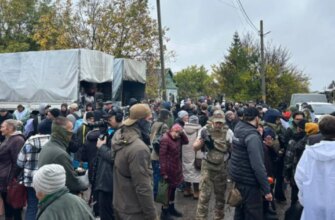 Сльози та борщ після років розлуки: щемливі подробиці евакуації українців з Олешків
