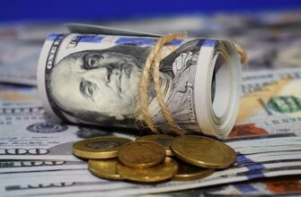 Євро та долар помітно подорожчали — Нацбанк оновив курси валют на понеділок