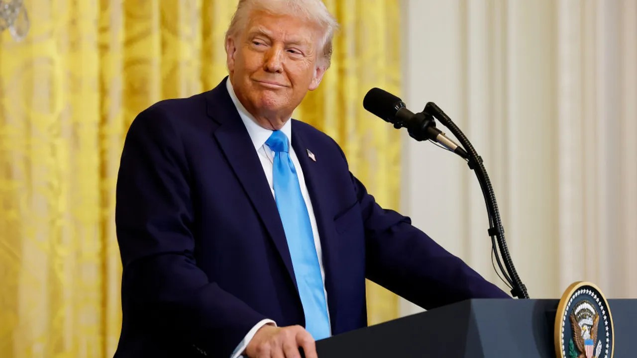 Трампу радять двічі подумати перед тим як вважати українців ворогами