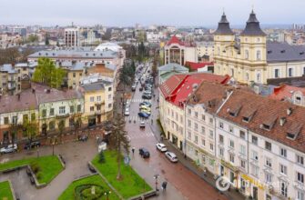 Мешканці Івано-Франківська роками сперечаються через власну назву: мовознавці поставили крапку