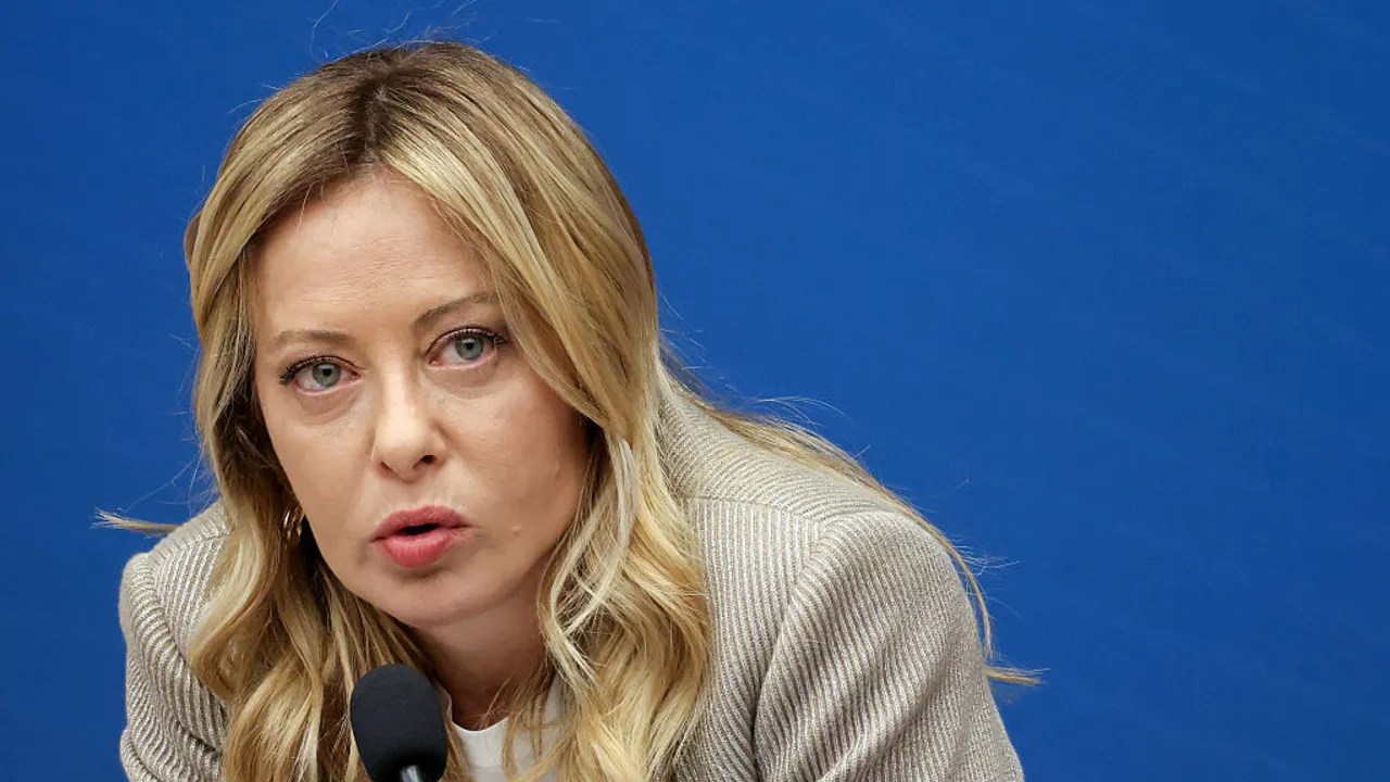 “Факти суперечать кремлівській пропаганді”: Мелоні звинуватила Росію в усвідомленому масовому вбивстві цивільних українців. Відео