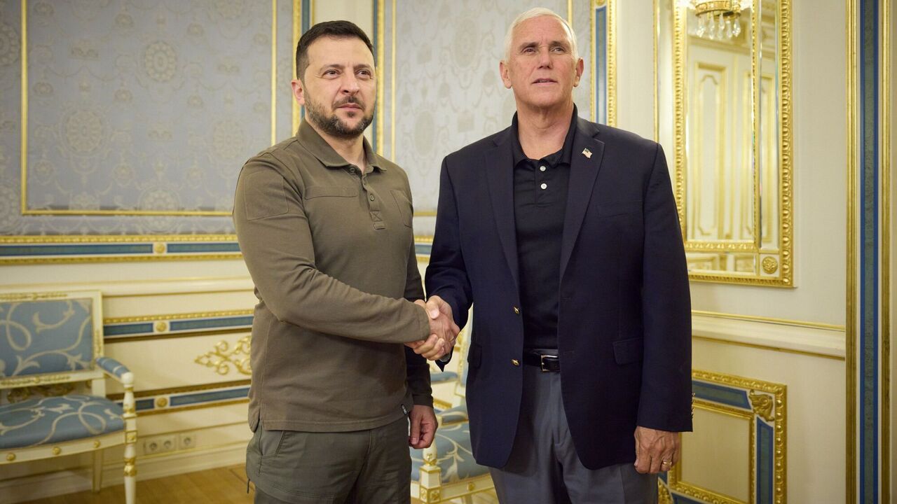 «Це зрада»: колишній віцепрезидент США Пенс розніс поступки Трампа Кремлю