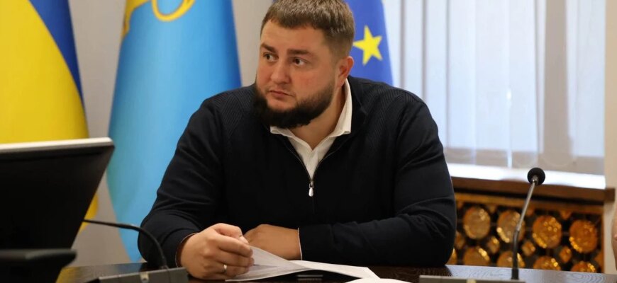 Тисячі комунальників без копійки: слідом за Садовим керівник облради пішов на рішучий крок