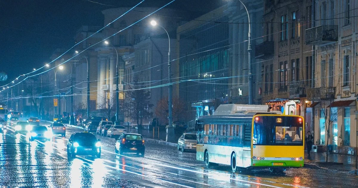 У МВС застерегли від фатальної помилки під час обстрілу: які укриття врятують життя