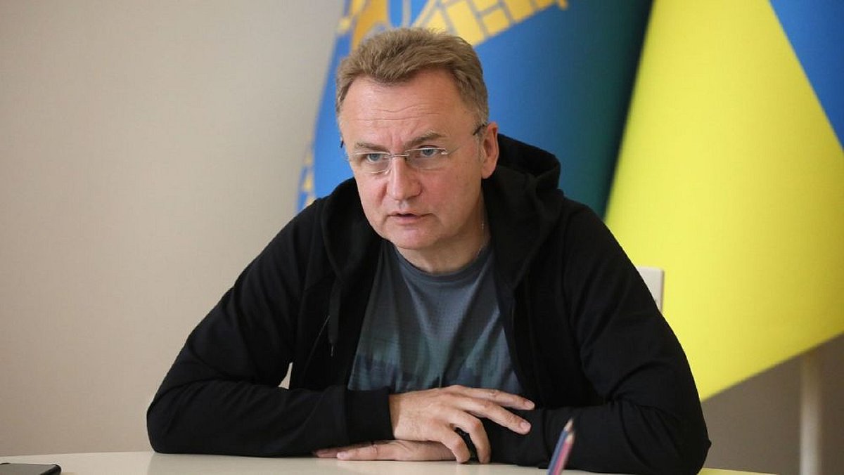 500 мільйонів гривень заблоковано в казначействі і Садовий публічно відмовився від власної зарплати