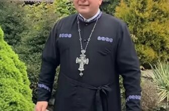Жалоба та чорний одяг після смерті рідних: священник розкрив несподіваний нюанс