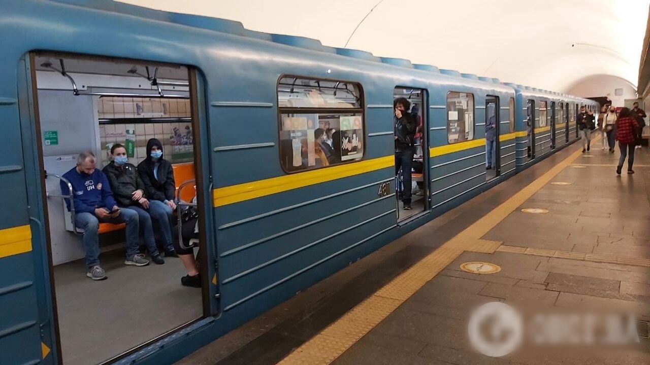 У Києві раптово зупинилося метро й електротранспорт: влада повідомила причину колапсу