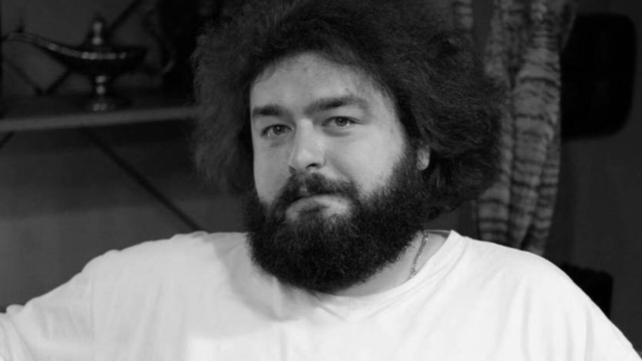 Останній шлях зірки «Ліги сміху»: у Києві прощаються з 32-річним Олександром Венедчуком