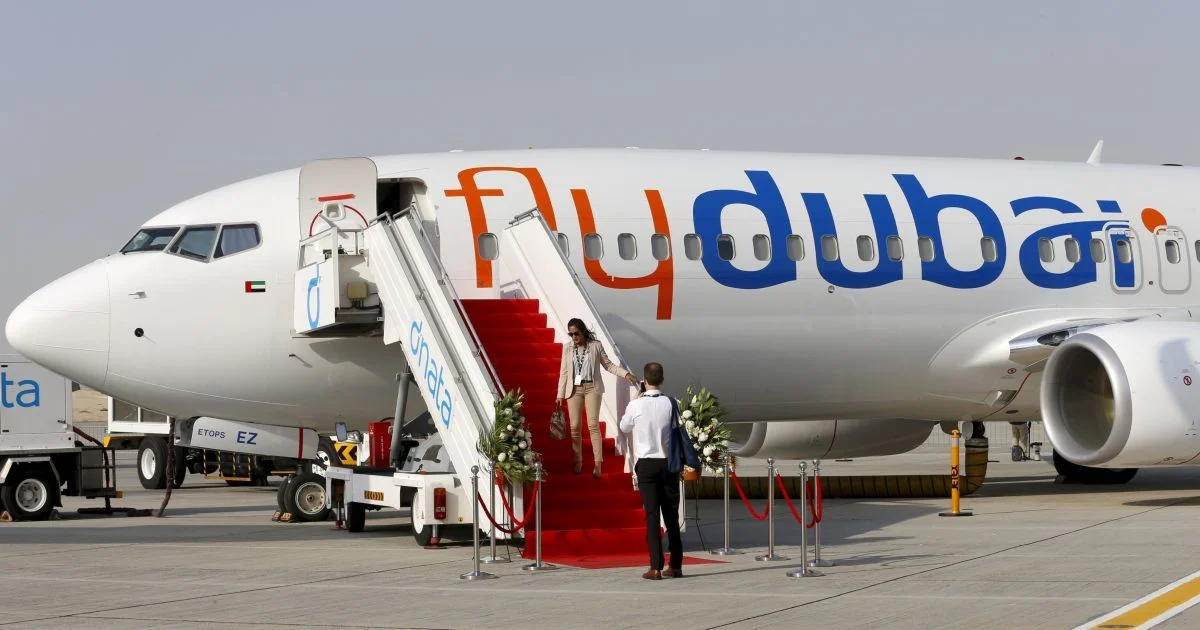Пасажир літака Flydubai знешкодив нападника в кабіні та врятував борт від падіння