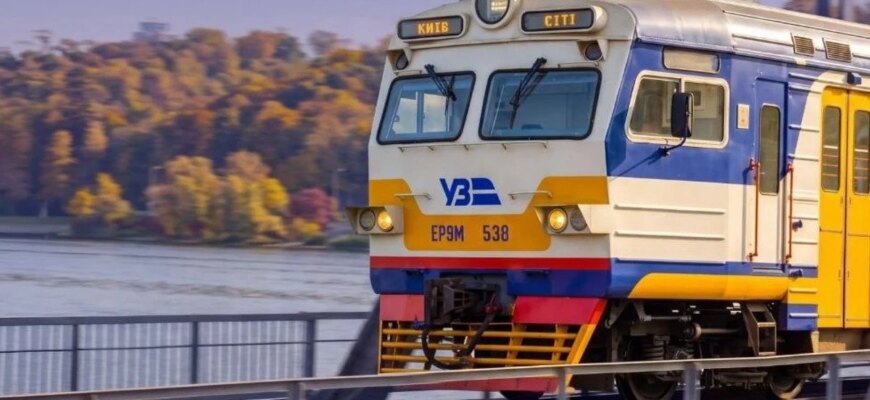 Удар по Південному мосту й колапс метро в Києві: як тепер дістатися на інший берег
