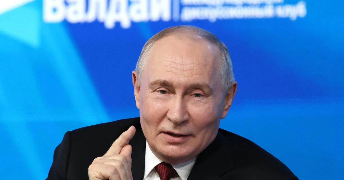 Путін на засіданні «Валдаю» знову поринув у ностальгію за СРСР та згадав Януковича