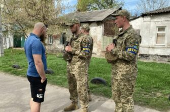Чоловіка засудили на п’ять років за злив локацій ТЦК у чаті