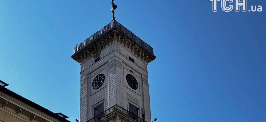 РФ атакує Львів: у місті лунають вибухи – перші деталі