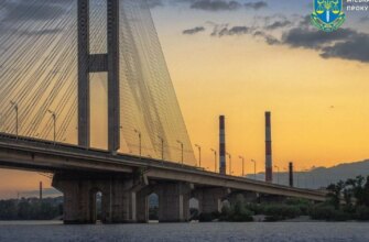 Кличко повідомив про новий удар по Південному мосту в Києві: що відомо про наслідки