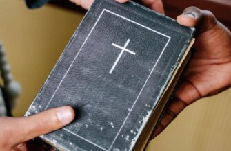 Свинина, ворожіння та хитрощі в торгівлі: звичні речі, які насправді забороняє Біблія