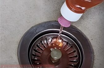 Засіб для миття посуду щопонеділка заливають у злив на кухні: вирішує давню побутову проблему