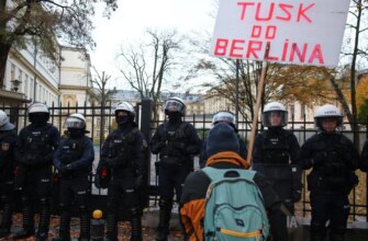 Туску оголосили вотум недовіри: у Польщі вимагають негайної відставки уряду Туску оголосили вотум недовіри: у Польщі вимагають негайної відставки уряду