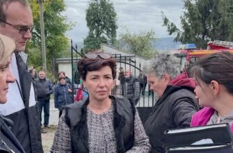 Падіння реактивного дрона під Львовом: Садовий повідомив про поранених жінок
