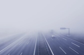 Небезпека на дорогах: чотири області накриє густий туман, оголошено жовтий рівень