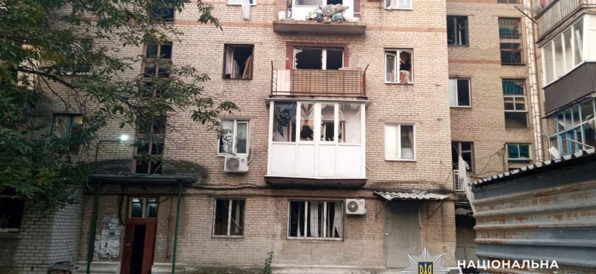 Росіяни за добу вдарили по Донеччині 1 431 раз: у Слов’янську пошкоджено заклад освіти, у Краматорську — «швидку» та облгаз