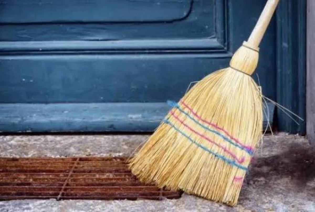 Ці речі категорично не можна позичати сусідам, щоб не накликати злидні й хвороби