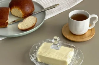 Вершкове масло швидко зіпсується в такій маслянці через поширену помилку