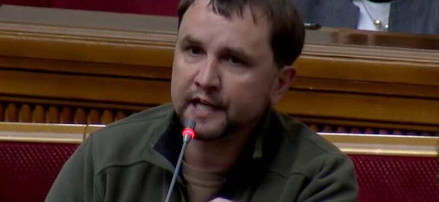 Прикриваються гаслом «мир понад усе»: В’ятрович вказав на небезпечний випад проти тих, хто опирається капітуляції