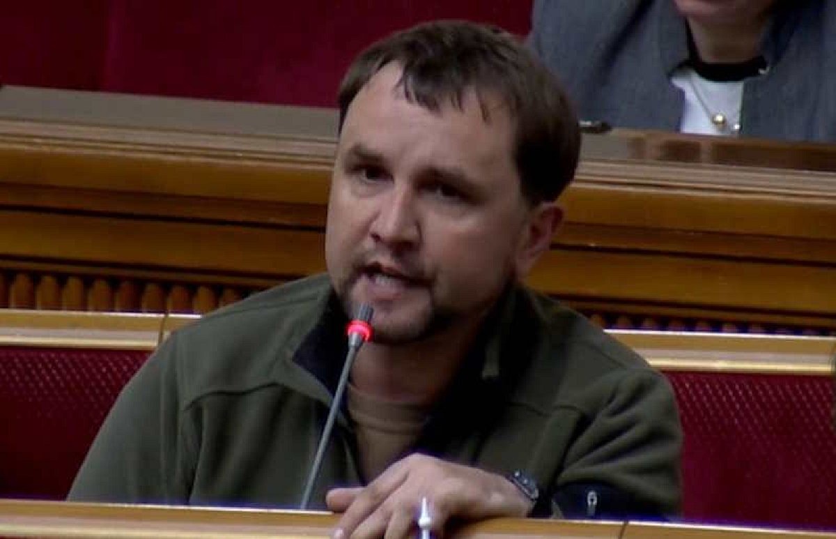 Прикриваються гаслом «мир понад усе»: В’ятрович вказав на небезпечний випад проти тих, хто опирається капітуляції