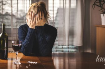 «Стукала у двері смерті»: жінка вразила чесним зізнанням про похмуре дно алкоголізму